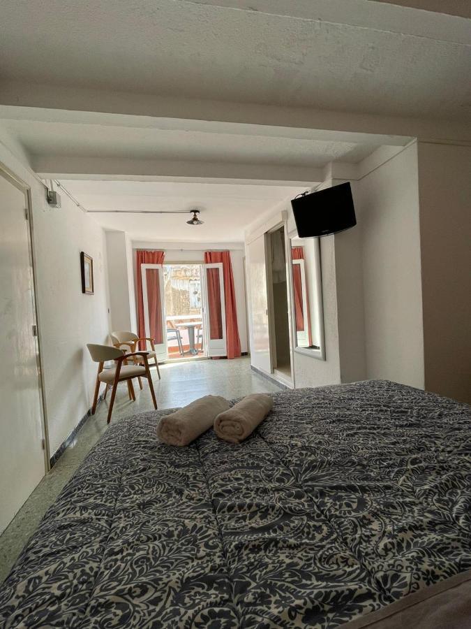 P&R Hostals Maria Rosa Τόσα ντε Μαρ Εξωτερικό φωτογραφία