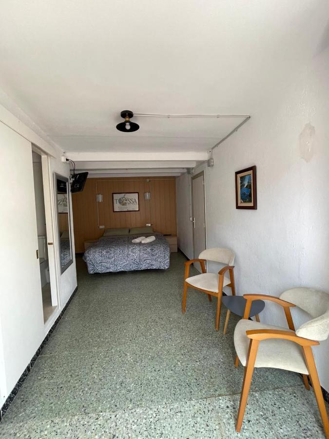 P&R Hostals Maria Rosa Τόσα ντε Μαρ Εξωτερικό φωτογραφία
