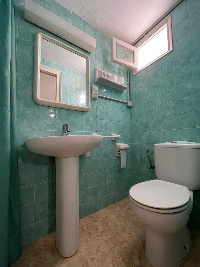 P&R Hostals Maria Rosa Τόσα ντε Μαρ Εξωτερικό φωτογραφία