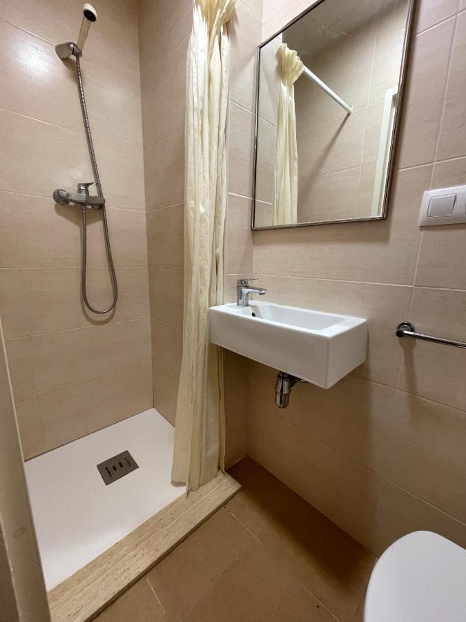 P&R Hostals Maria Rosa Τόσα ντε Μαρ Εξωτερικό φωτογραφία