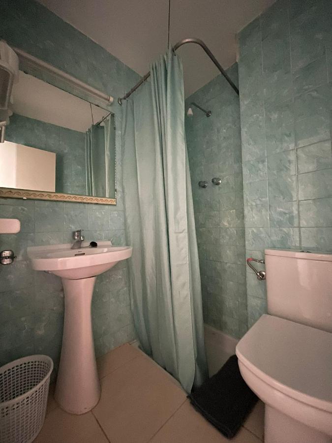 P&R Hostals Maria Rosa Τόσα ντε Μαρ Εξωτερικό φωτογραφία