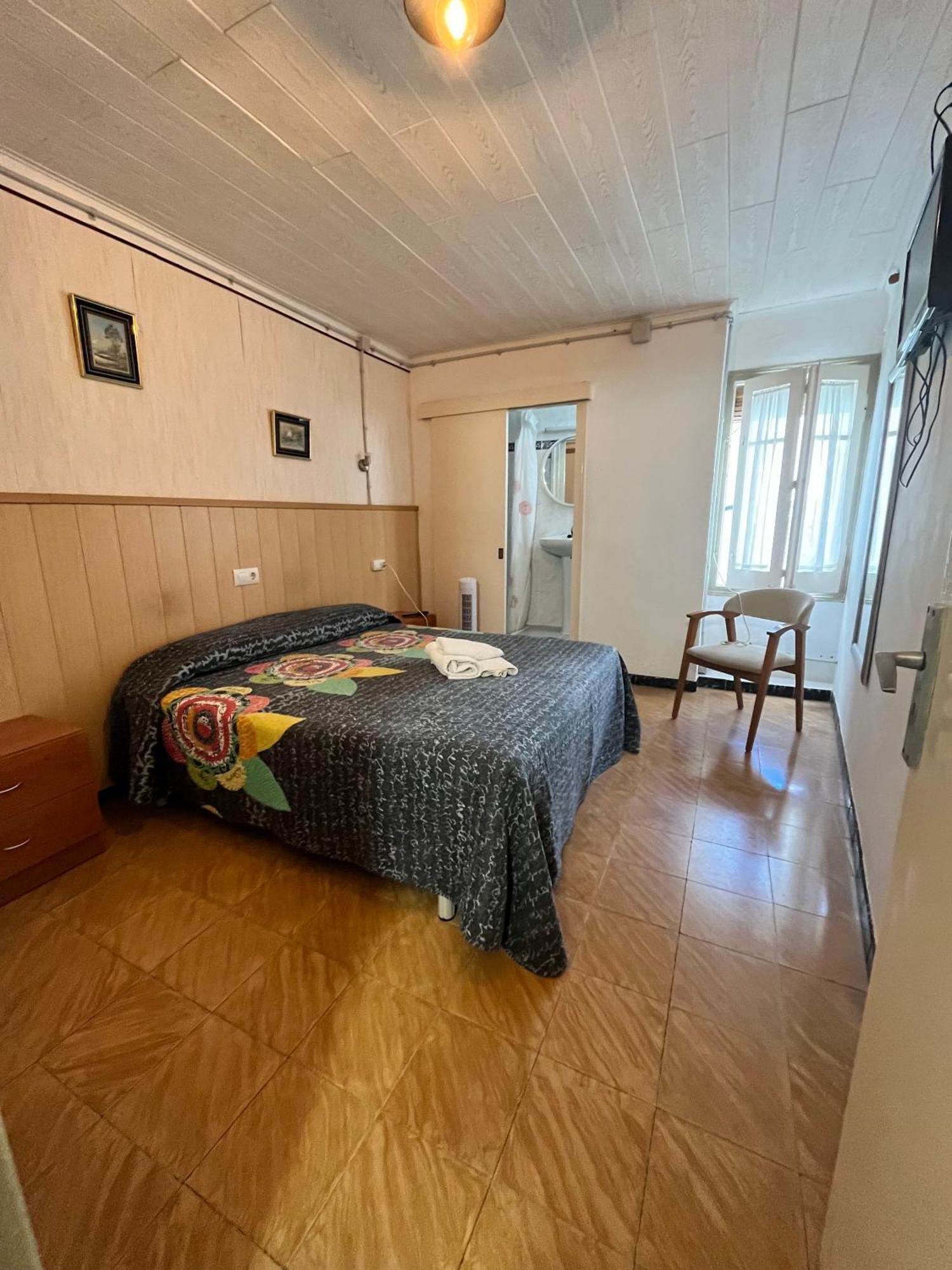 P&R Hostals Maria Rosa Τόσα ντε Μαρ Εξωτερικό φωτογραφία